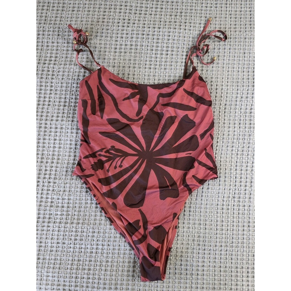 Vitamin A Women's Printed Tie Shoulder One Piece Swimsuit Size XXL (322)